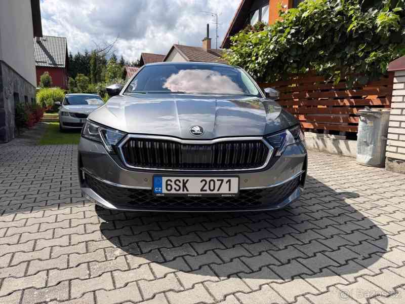Škoda Octavia 1,5   e-TSI MHEW 110kW Top Selection - foto 1