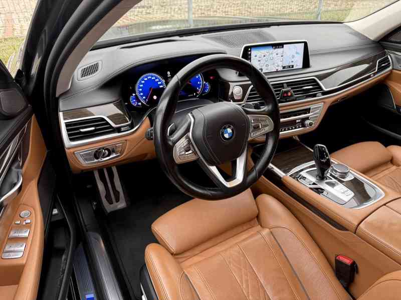 BMW 750i G11 330kW xDrive M-Paket | DPH, head-up, 360 kamera - foto 6