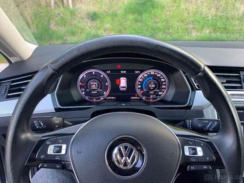 Volkswagen Passat 2,0   110kW MANUÁL, DIGI, ACC, ROZVO - foto 13