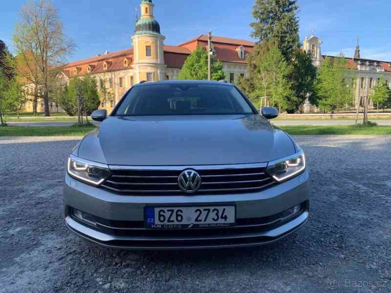 Volkswagen Passat 2,0   110kW MANUÁL, DIGI, ACC, ROZVO - foto 2