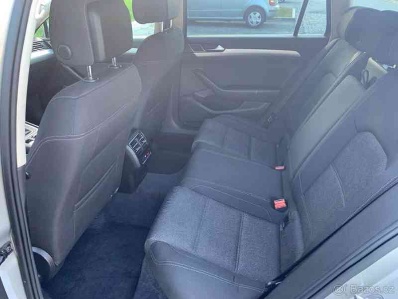 Volkswagen Passat 2,0   110kW MANUÁL, DIGI, ACC, ROZVO - foto 15