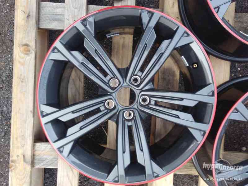 Sada alu kol Volkswagen Golf GTI 7 Sevilla R18 - foto 3