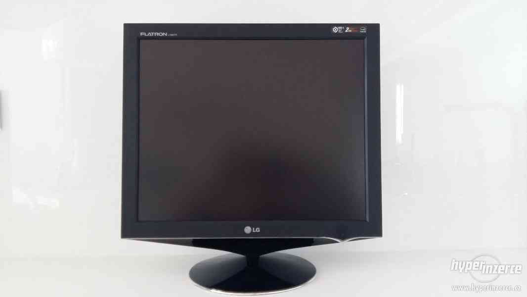 LCD herní monitor LG Flatron L1960TR 19 - foto 1