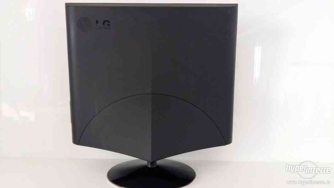 LCD herní monitor LG Flatron L1960TR 19 - foto 3