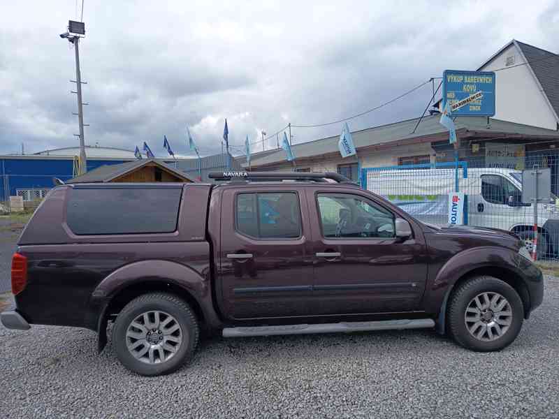 Nissan Navara 2,5DCi Road Ranger 4x4 ČR  - foto 2