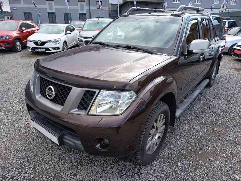 Nissan Navara 2,5DCi Road Ranger 4x4 ČR  - foto 4