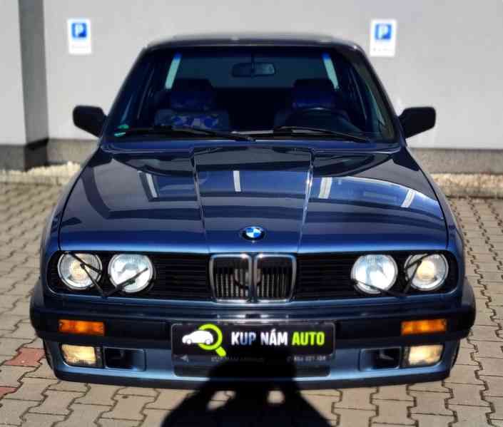 BMW E30 318i 83KW, 1989, SEDAN, MTECH, WEBASTO, ŠÍBR,VETERAN - foto 2