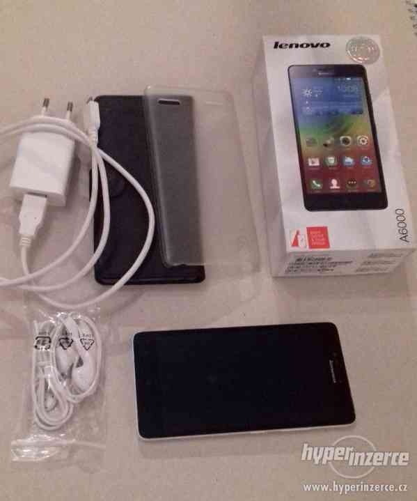 Lenovo A6000 DUAL SIM WHITE/bílý - foto 2