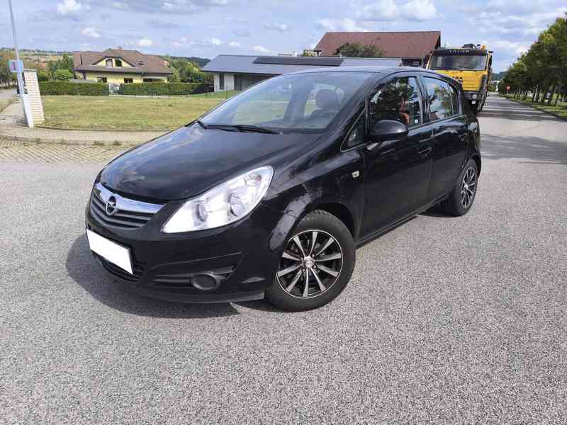Opel Corsa 1.2 16V Edition - foto 1