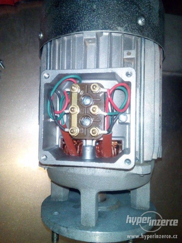 Asynchrone elektromotor H27R, 800 kW, Singapore