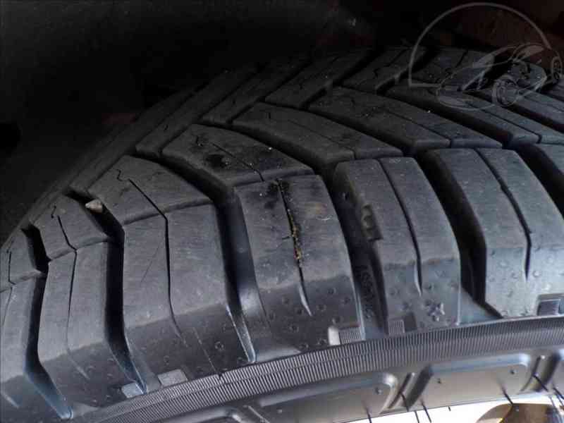 Renault Trafic 1,9 dCi TAŽNE ZAŘÍZENÍ - foto 14