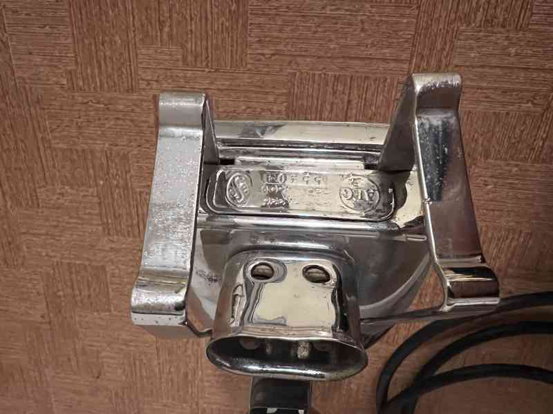 Historická (retro ) žehlička AEG – funkční! - foto 5