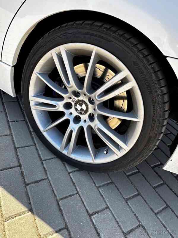 BMW Řada 3 3,0   330d LCI 180kW e91 manuál - foto 6