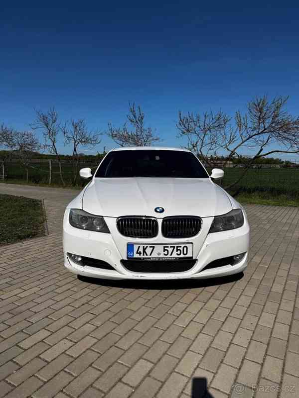 BMW Řada 3 3,0   330d LCI 180kW e91 manuál - foto 4