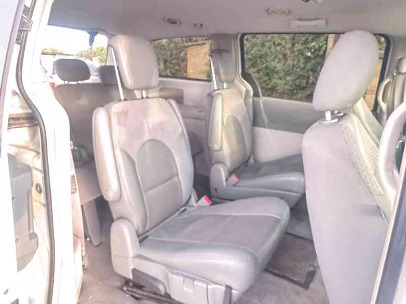 Chrysler Town Country 3,3 V6 LPG Stown Go RT 2008  - foto 10