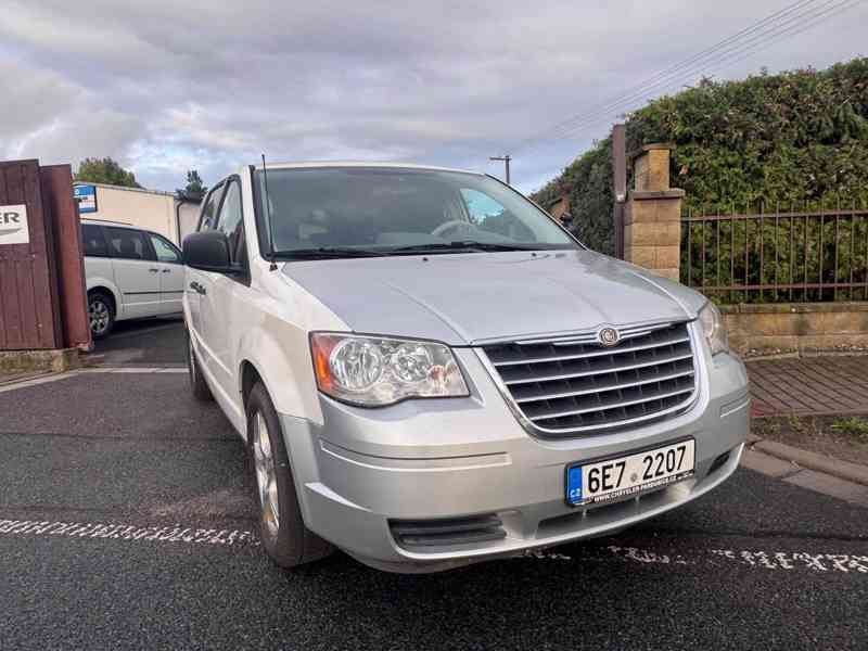 Chrysler Town Country 3,3 V6 LPG Stown Go RT 2008  - foto 6