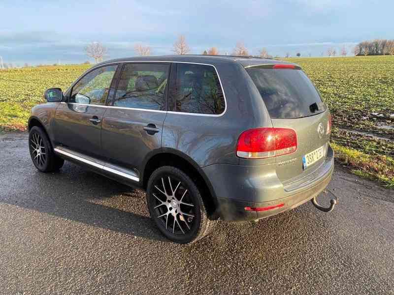 Volkswagen Touareg 2,5   TDI - foto 6