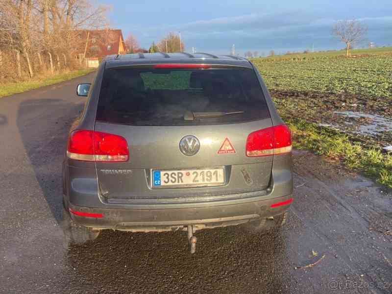 Volkswagen Touareg 2,5   TDI - foto 12