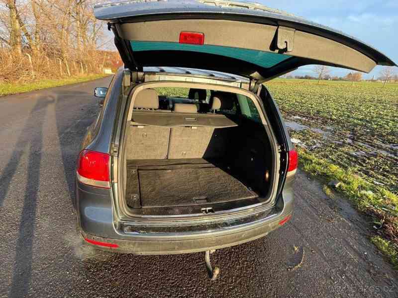 Volkswagen Touareg 2,5   TDI - foto 17