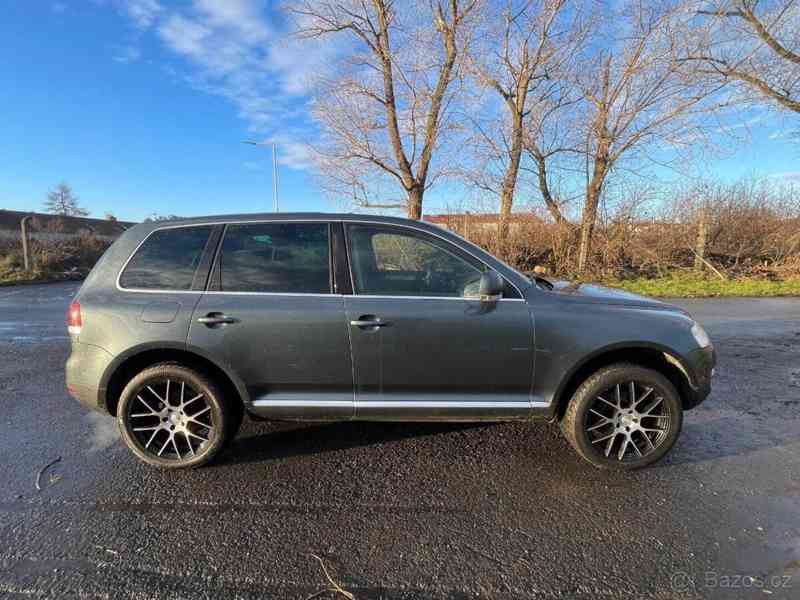 Volkswagen Touareg 2,5   TDI - foto 15