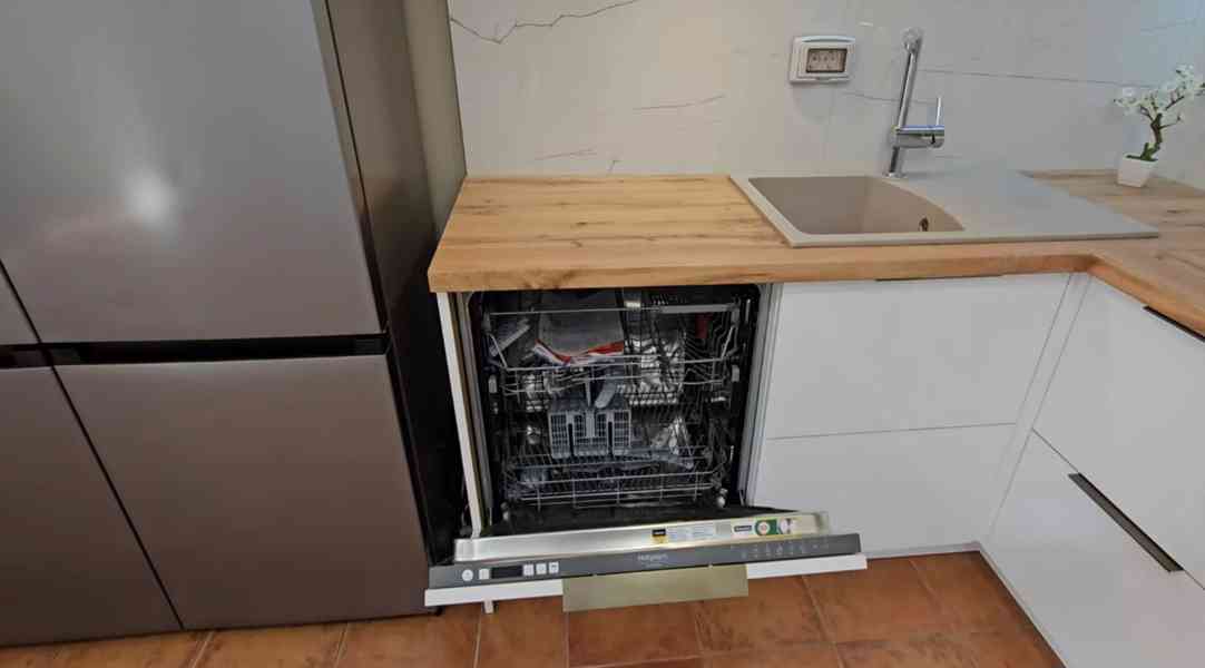 Byty APARTMÁNY dovolená Chorvatsko Makarska s bazénem 2-10 - foto 7