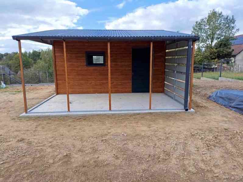 Plechova garáž  5x6m + přístřešek 4m  výklopná vrata - TS845 - foto 3