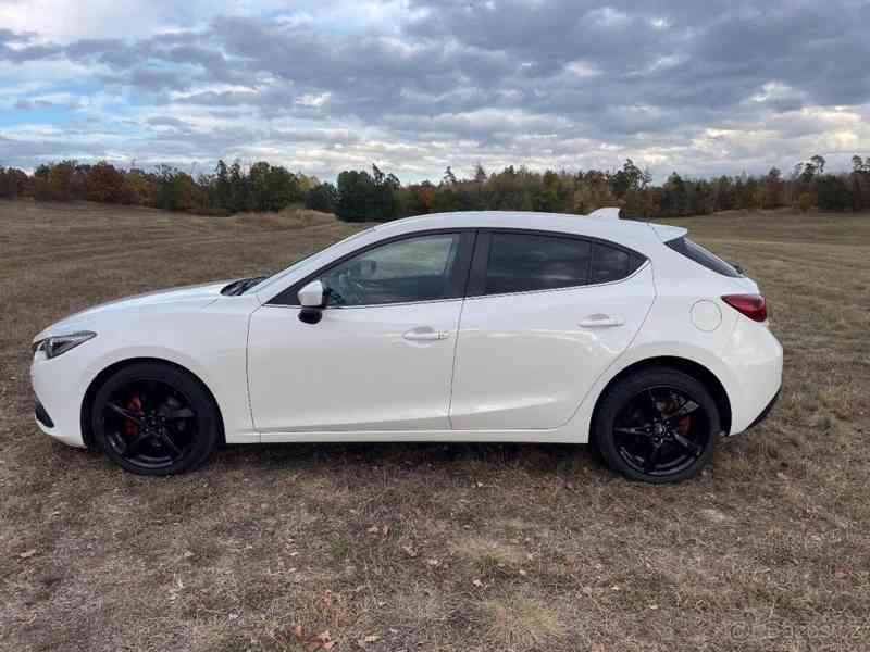 Mazda 3 2,2   Mazda 3, 2.2 Skyactive-D - foto 8