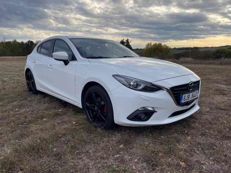 Mazda 3 2,2   Mazda 3, 2.2 Skyactive-D - foto 11