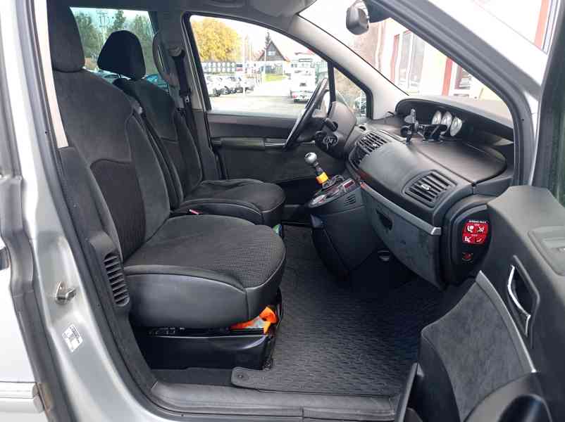 Citroen C8 2.0 HDI 120kW/7míst/Výhře - foto 19