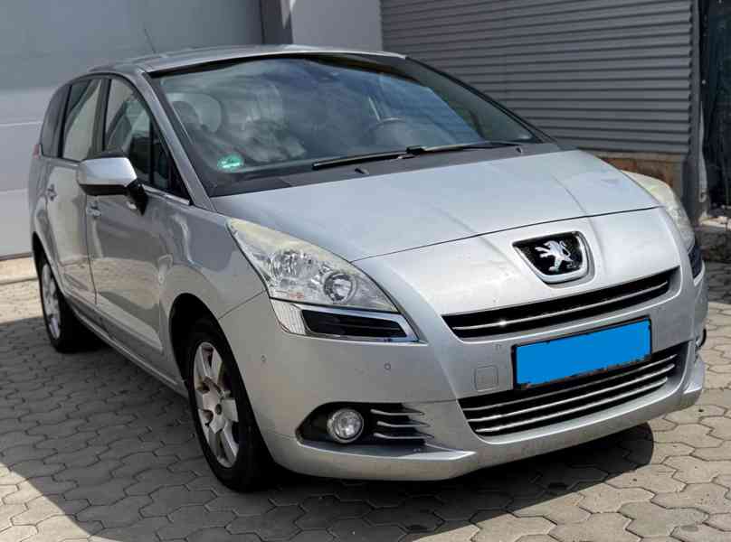 Peugeot 5008 Active 1,6i benzín 88kw - foto 1