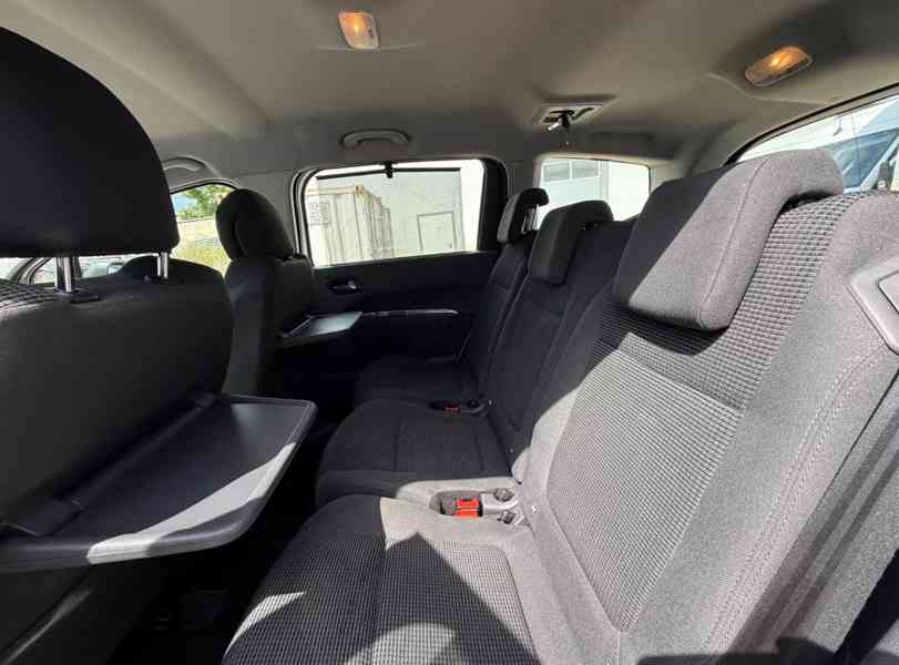 Peugeot 5008 Active 1,6i benzín 88kw - foto 10