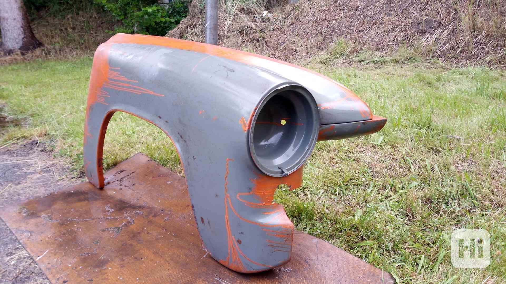 Wartburg 311/312 blatník, dveře - foto 1