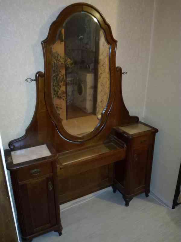 Starožitný toaletní stolek se zrcadlem / toaletka - foto 2