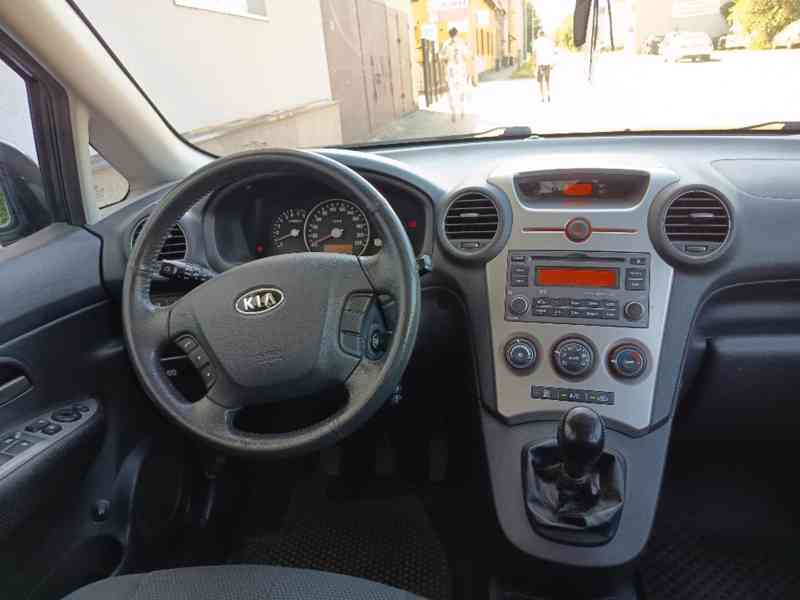 KIA Carens 2,0i16V Family 106kw - foto 13