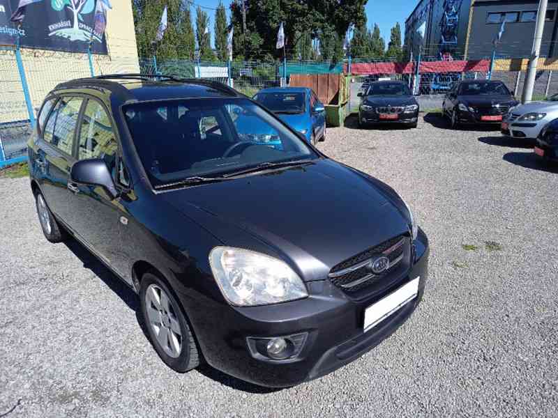 KIA Carens 2,0i16V Family 106kw - foto 4