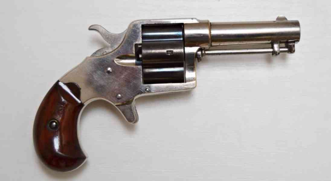 Colt Cloverleaf and House Model Revolvers - foto 5