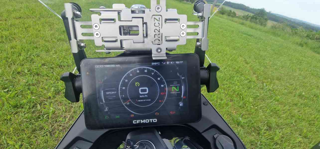 CFMOTO 800MT TOURING - foto 9