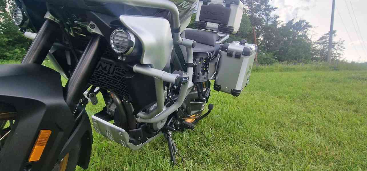 CFMOTO 800MT TOURING - foto 10