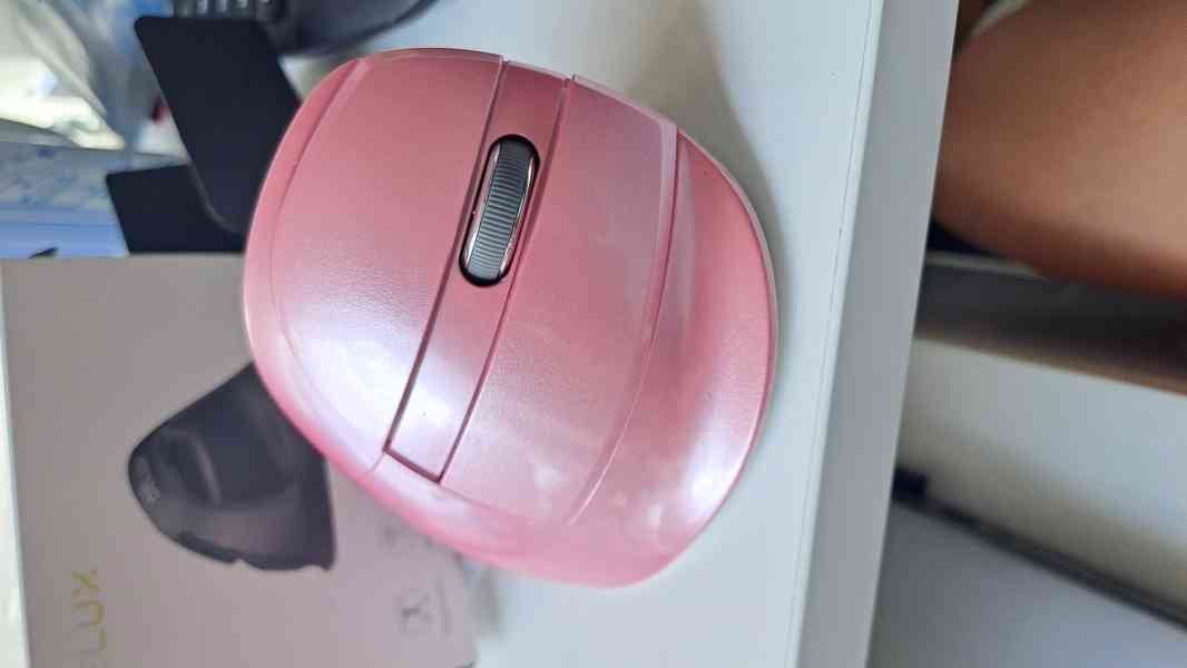 Myš bezdrátová ergonomicka M618MINI GX růžová