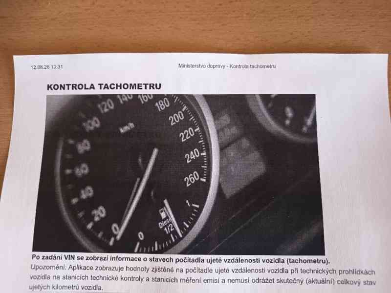 TOYOTA Yaris 1,0VVT-i Comfort  ČR  - foto 27
