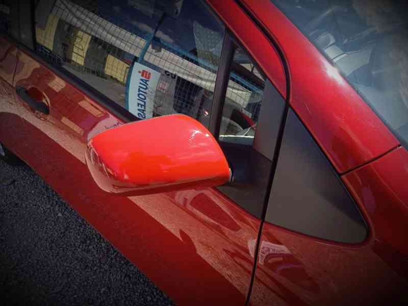 TOYOTA Yaris 1,0VVT-i Comfort  ČR  - foto 7