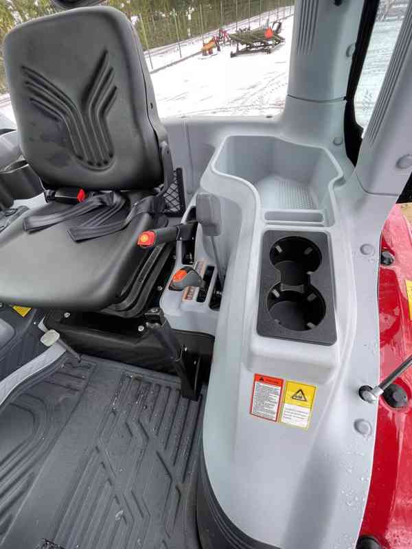 Nejprodávanější traktor HANWO HWB 704C 75 koní 56Kw. - foto 7