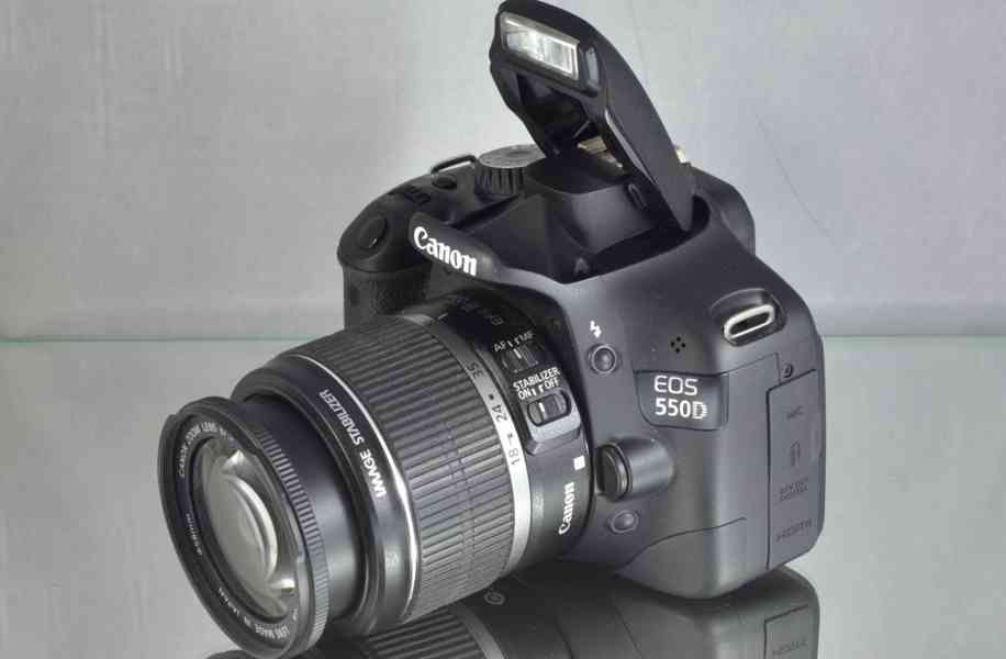 Canon EOS 550D + Objektiv EFS 18-55mm 1200 Exp. - foto 6