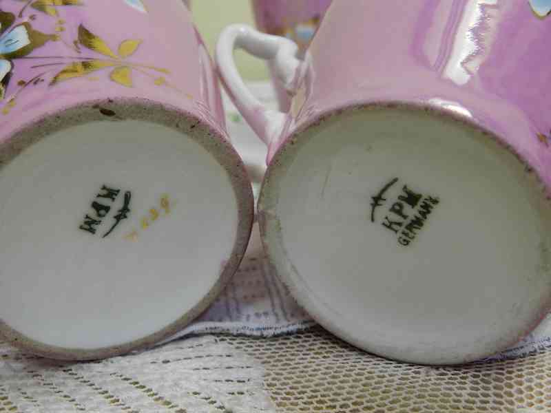 Krásné secesní růžové Hrnky KPM  - foto 7