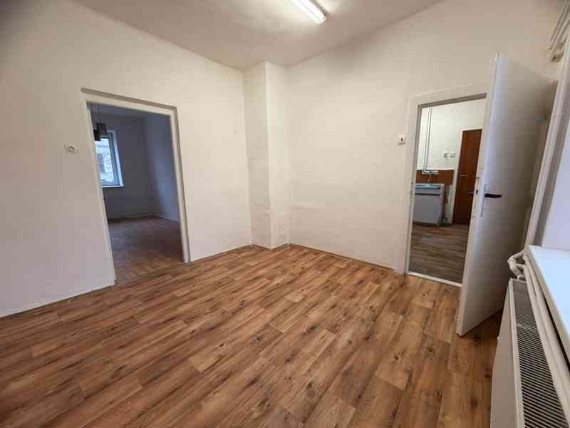 PRONÁJEM RODINNÉHO DOMU V BRNĚ – MALOMĚŘICÍCH - foto 12