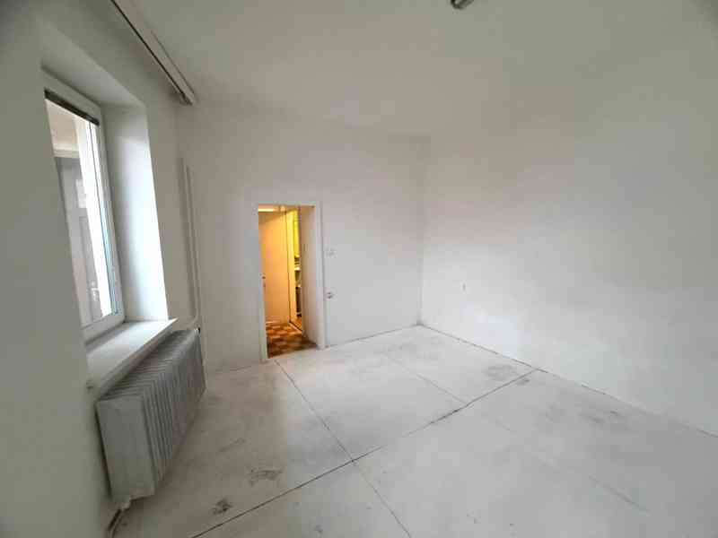 PRONÁJEM RODINNÉHO DOMU V BRNĚ – MALOMĚŘICÍCH - foto 11