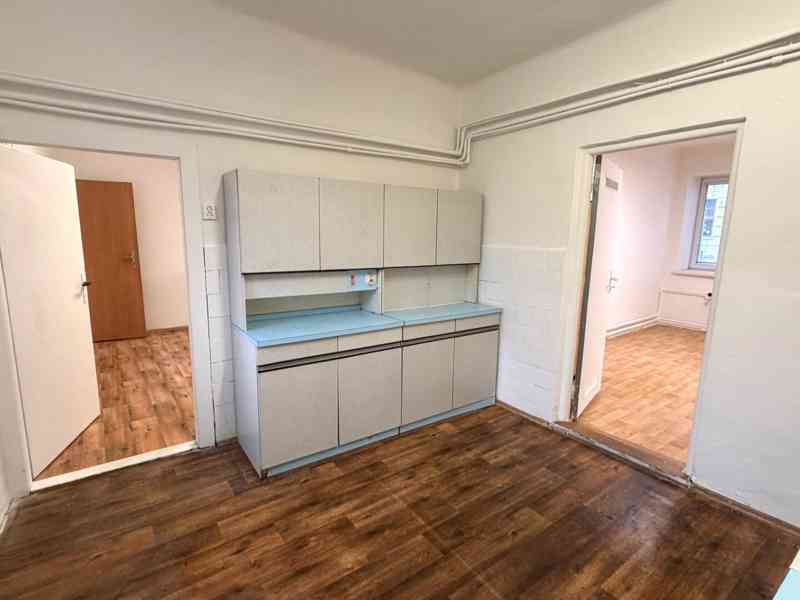 PRONÁJEM RODINNÉHO DOMU V BRNĚ – MALOMĚŘICÍCH - foto 3