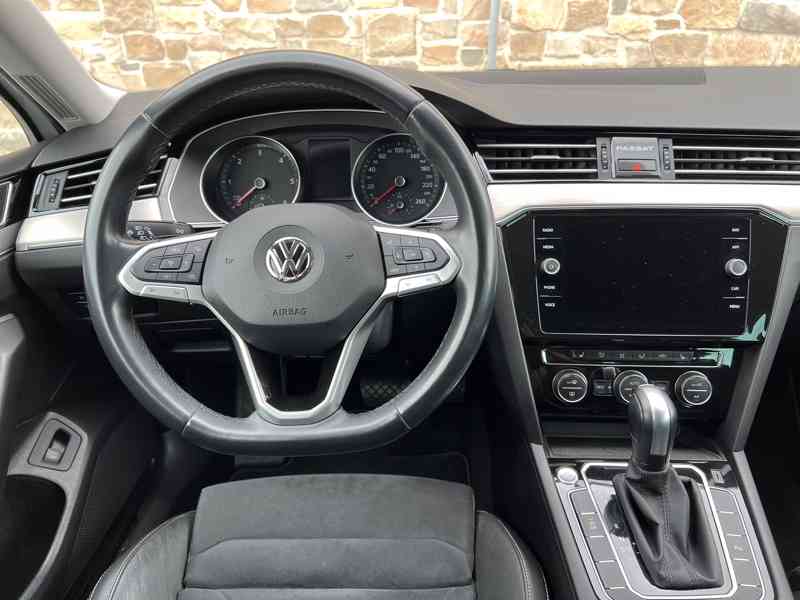Pronájem auta Škoda | Volkswagen - UBER, BOLT, LIFTAGO, TAXI - foto 12