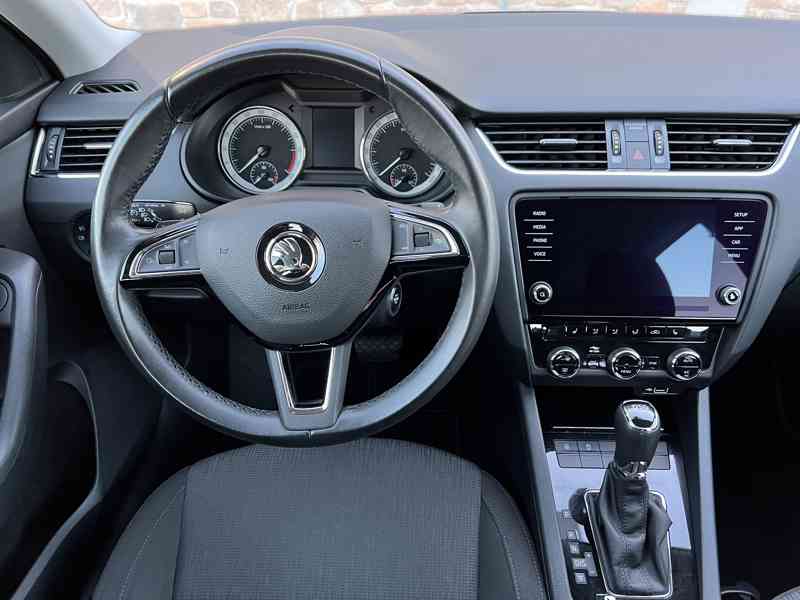 Pronájem auta Škoda | Volkswagen - UBER, BOLT, LIFTAGO, TAXI - foto 15