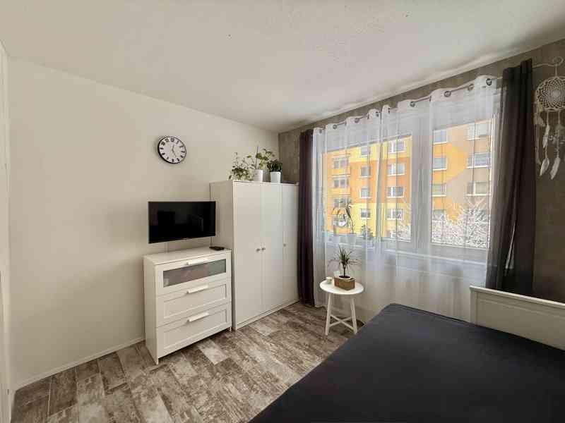 Byt 2+kk v Lokti - foto 3